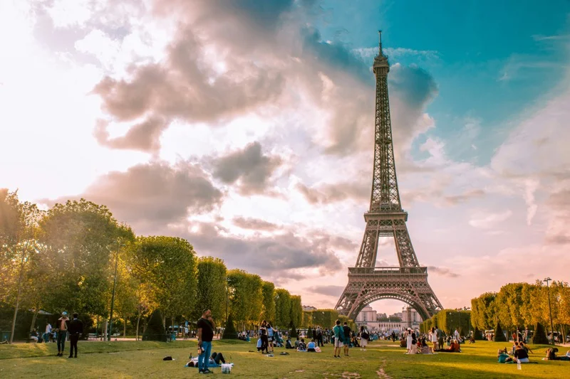 eiffel torony